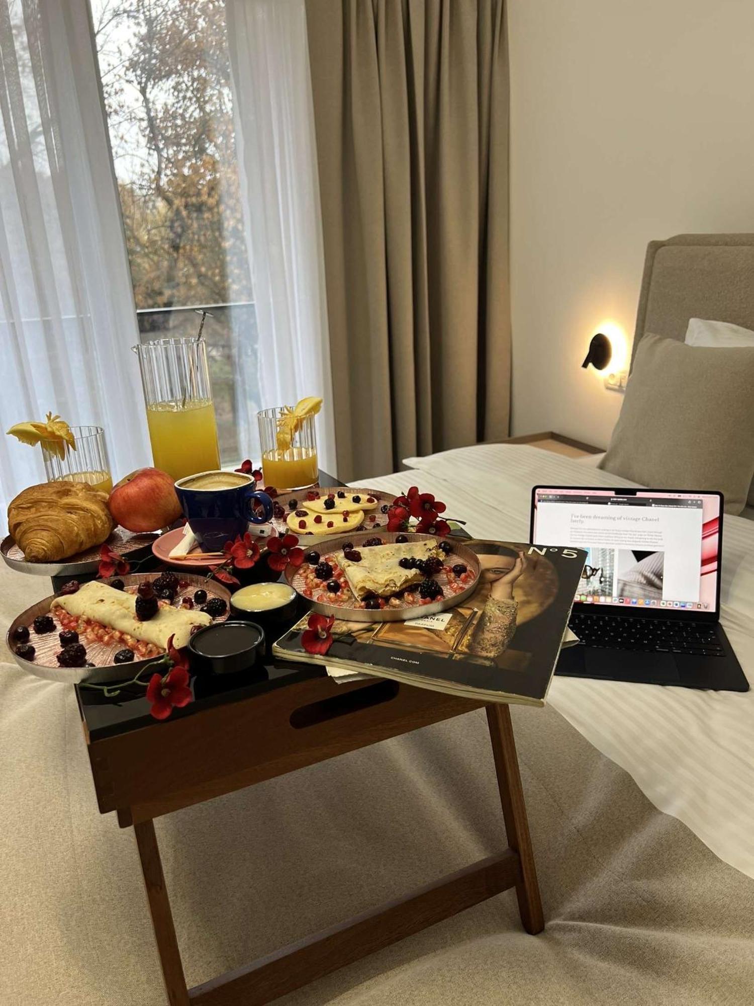 Hotel Le Manoir Gostiwar Zewnętrze zdjęcie